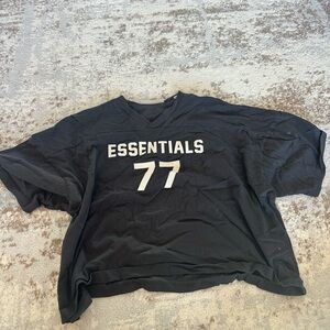 Essentials Oversized Crop